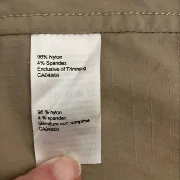 MEC Men's Long Sleeve Button-Up Outdoors Shirt - Picture 9 of 10